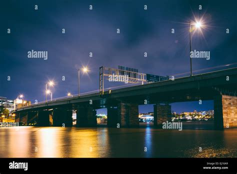 A bridge at night in Washington, DC Stock Photo - Alamy