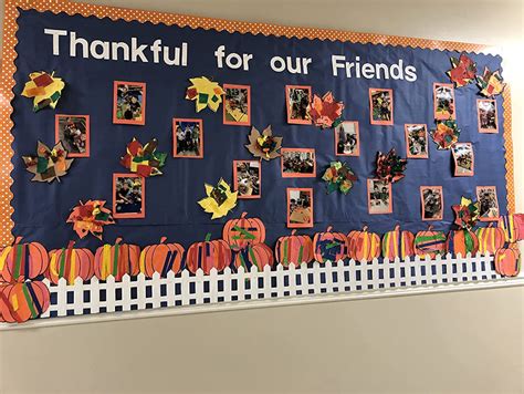 15 Easy Thanksgiving Bulletin Board Ideas | Nyla's Crafty Teaching