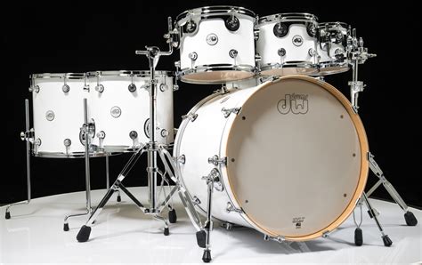 DW Design Series 7pc Drum Set - Gloss White