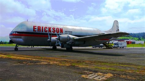 Oregon: Tillamook Air Museum, A Lifetime Collection Becomes Museum Exhibit