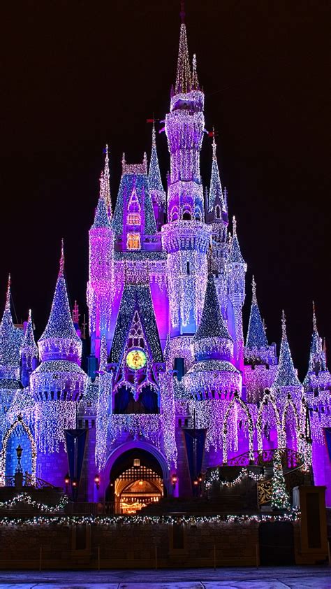Disney World Castle Christmas Wallpaper