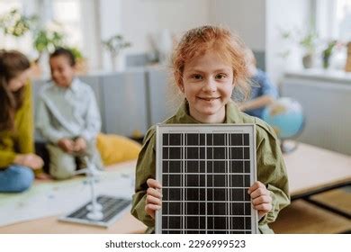 85 Solar Panels School Project Images, Stock Photos, 3D objects ...