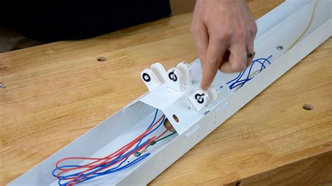 Fluorescent to LED Conversion - TOOLBOX DIY