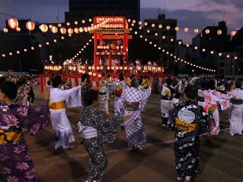 盆踊りの季節に子供と一緒に踊れる曲って何？動画付き！