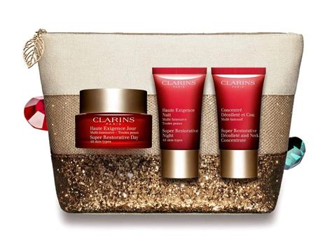 CLARINS SUPER RESTORATIVE GIFT SET: Amazon.co.uk: Beauty