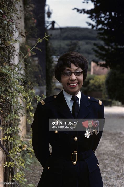 News Photo : Josephine Baker Receives The Legion Of Honor. En ...