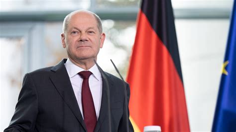 Most Germans believe Scholz is not up to the job – poll — RT World News