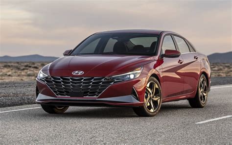 2021 Hyundai Elantra Unveiled with Killer Looks, Hybrid Model - The Car ...