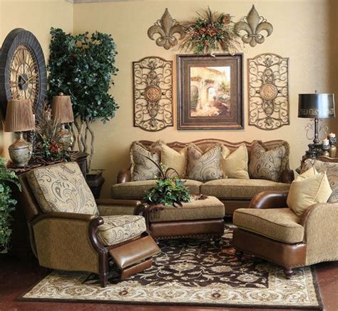 32 Nice Tuscan Living Room Decor Ideas You Will Love - PIMPHOMEE