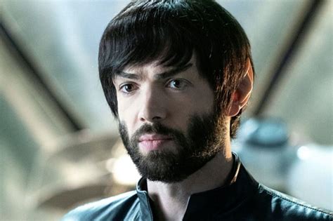 Actor Ethan Peck talks taking on iconic role of Spock for Star Trek: Discovery S2 | Ars Technica