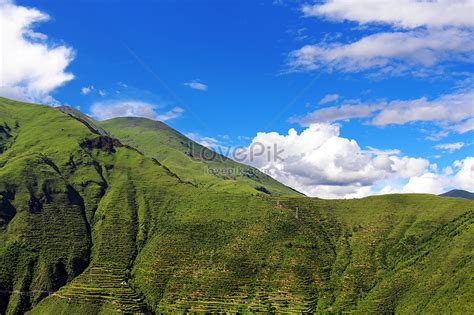 Blue Sky And White Clouds Plateau Picture And HD Photos | Free Download ...