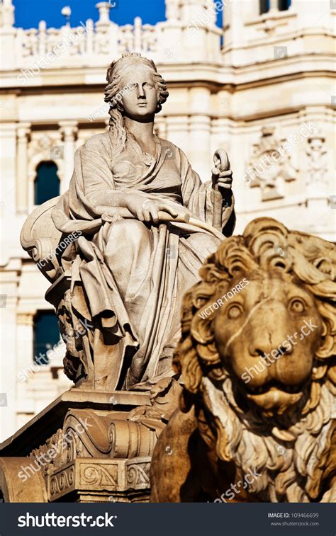 "Cybele" Roman Goddess Of Fertility, Is The Main Part Of Cibeles Fountain (Designed By Ventura ...