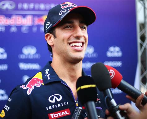 @ 2014 Petronas F1 Grand Prix in Kuala Lumpur, Malaysia w/Daniel Ricciardo, press talking!