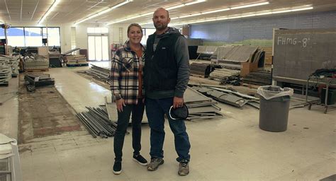 Local couple to reopen grocery store in La Crosse