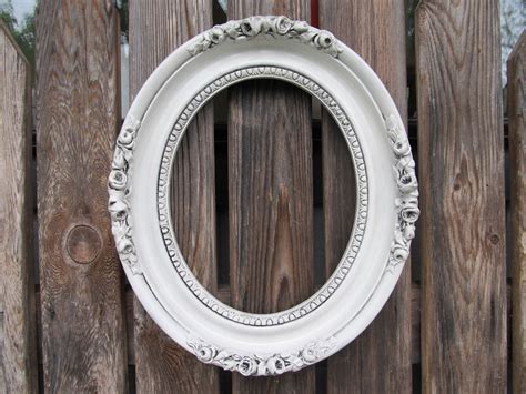 Vintage Antiqued White Oval Ornate Frame