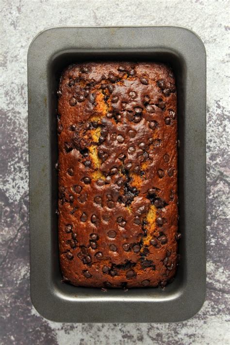 Vegan Chocolate Chip Banana Bread - Loving It Vegan