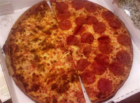 Pizza Quixote: Review: Papa John's Pizza