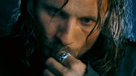 Ring of Barahir worn by Aragorn (Viggo Mortensen) as seen in the Lord of the Rings: The ...