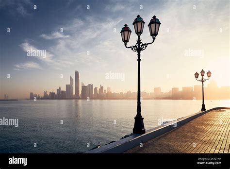 Abu dhabi city skyline hi-res stock photography and images - Alamy