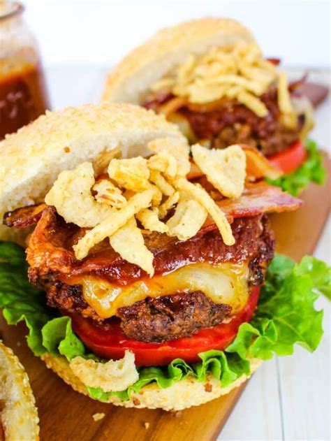 BBQ Bacon Burgers - Delightful E Made