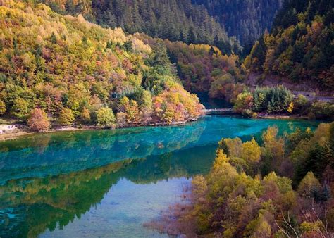 Visit Jiuzhaigou on a trip to China | Audley Travel US