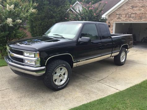 1998 Chevy K1500 - Dan F. - LMC Truck Life