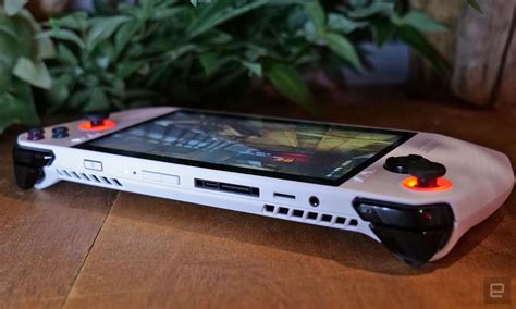 ASUS ROG Ally hands-on: Possibly the most powerful handheld gaming PC yet