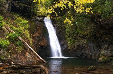 29+ Incredible Waterfalls near Brevard NC - Explore More NC