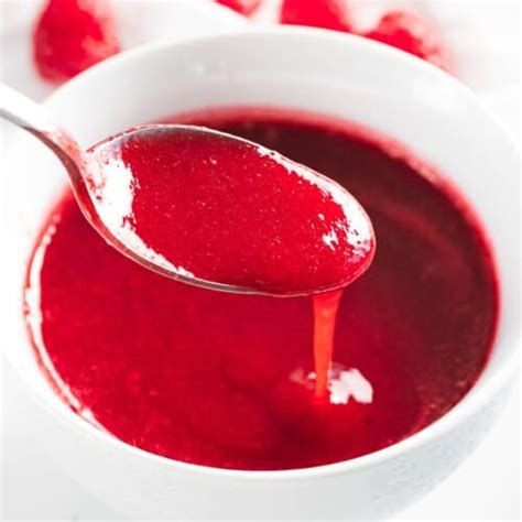 Easy Raspberry Sauce - Drive Me Hungry