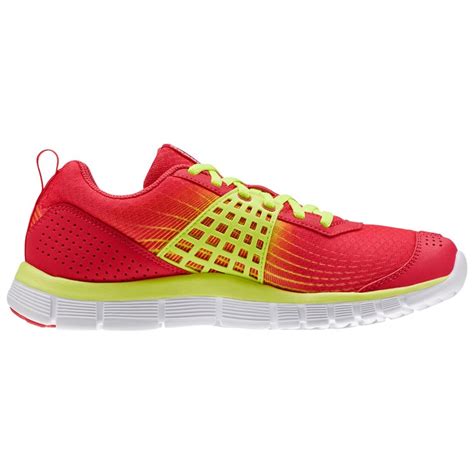 Τα 10 ωραιότερα και πιο οικονομικά running shoes της Intersport από 19. ...