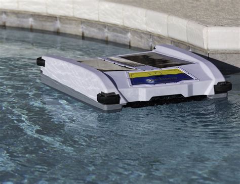 Robotic Solar Pool Skimmer » Gadget Flow