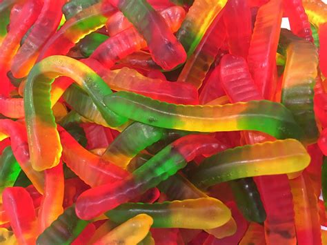 Homemade Gummy Worms Candy Recipe