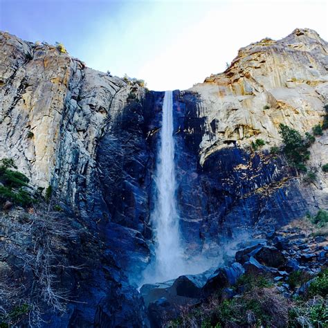 Hiking The Bridalveil Fall Trail (Yosemite National Park, CA) - Flying High On Points