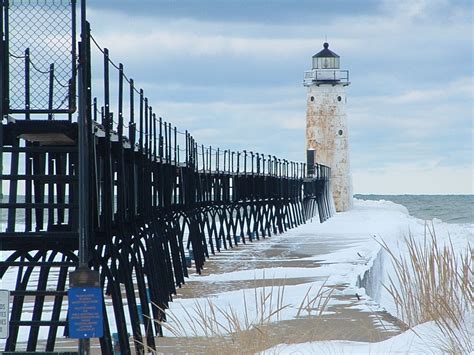 Photo Gallery • Manistee North Pierhead Light 2013