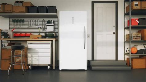 Things You Need to Know Before Buying a Garage Refrigerator or Freezer