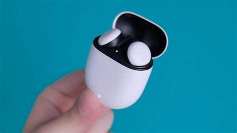 How to Increase The Battery Life of Any TWS Earbuds? 14 Unheard Tips