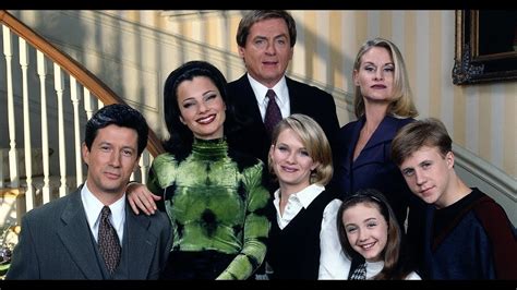 The nanny Reunion - YouTube