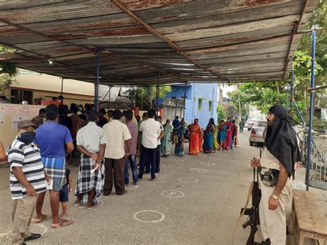 Busiest polling day: Bumper voting turnout in 475 Assembly constituencies in Tamil Nadu, Kerala ...