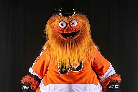 Flyers weigh in on Gritty, the new mascot: ‘We’ll see how gritty he is’