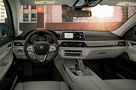 THE ALL-NEW 2020 BMW 7 SERIES | Roadshow BMW