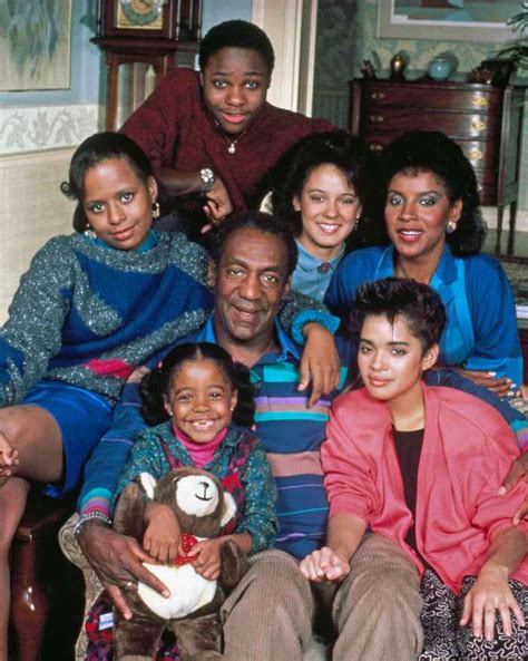 Cosby Show's Lisa Bonet: TV Dad Bill Cosby Had a 'Sinister' Energy | Us Weekly