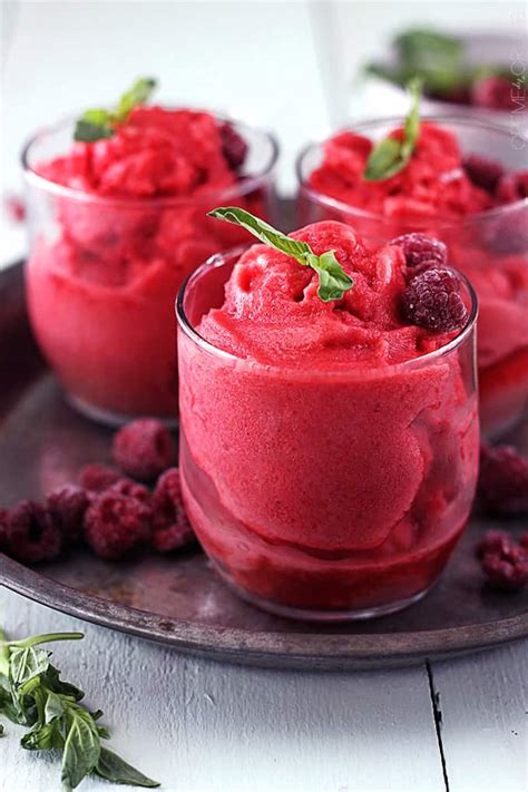 Raspberry Sorbet | Creme De La Crumb