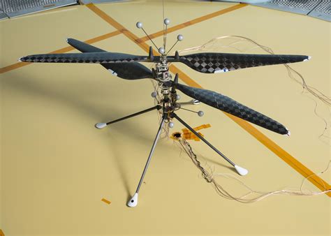 Insect-Like NASA Mars Helicopter Shows Up in Official Photos ...