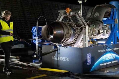 Rolls-Royce Just Tested a Hydrogen-Powered Jet Engine | Military.com