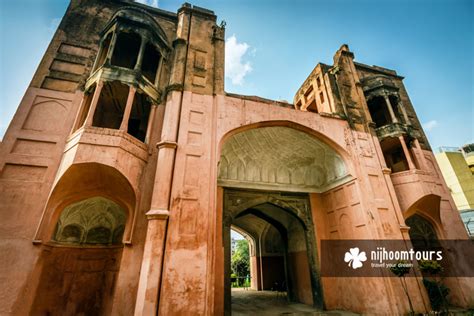 Lalbagh Fort: Location, History, Opening Time, Ticket Price (2023)