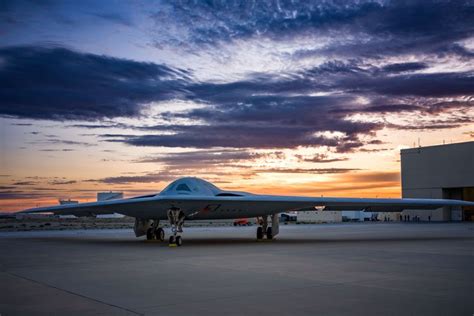 Edwards Airbase Testing NGAD, B-21 Stealth Bomber, Uncrewed F-16 and ...