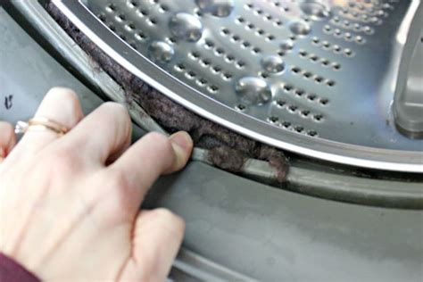 How to Clean a Front Loading Washing Machine LG All In One