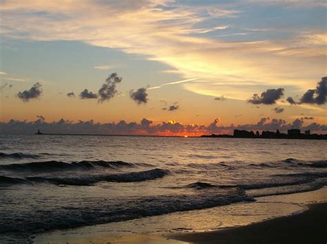 File:Brosen sunrise.jpg - Wikimedia Commons