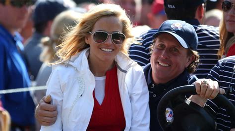 Photos: Phil Mickelson, wife Amy Mickelson photos through the years