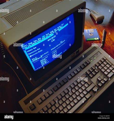 1990s Computer Fotos e Imágenes de stock - Alamy